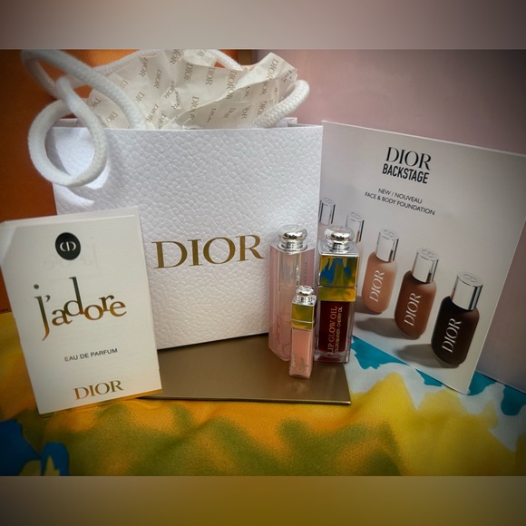 The Wheel of Designer & Luxe - Want A Spin?! - Picture 3 of 4